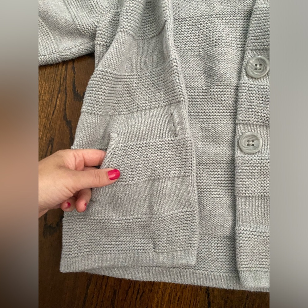 Baby GAP- 100% cotton Hooded Knit Cardigan Light Gray pockets button front 3yrs - Picture 7 of 12